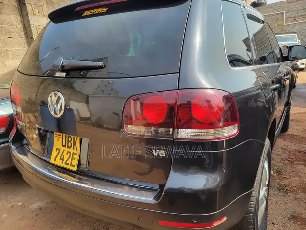 Volkswagen Touareg 3.0 V6 TDi Tiptronic 2009 Black - 1