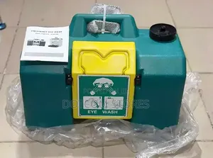 8 Gallon Portable Emergency Eyewash Station