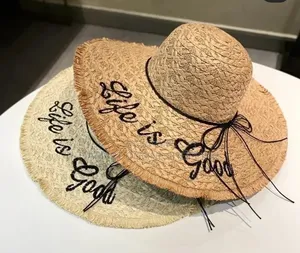Stylish Women's Wide Brim Straw Sun Hat