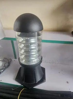 Fence/Gate Lights with Reflector