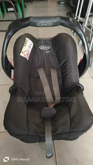 UK Used Black Graco Junior Infant Car Seat
