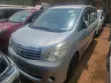Toyota Noah 2.0 143hp FWD (8 Seater) 2013 Silver - 2