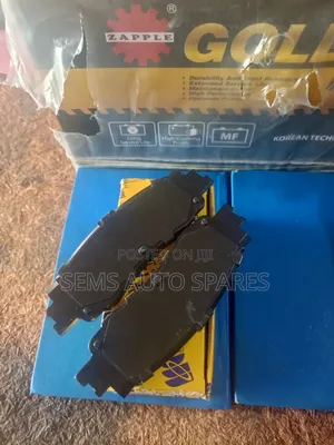 Kashiyama Rear Brake Pads for Harrier Hybrid