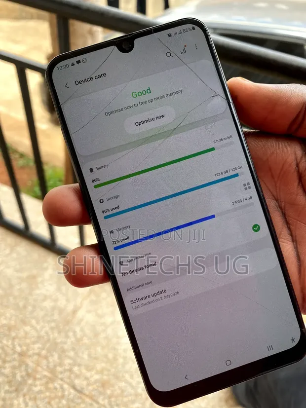 Samsung Galaxy A50 128GB Black - 1