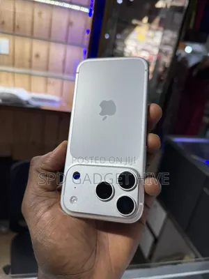 Apple iPhone 17 Pro 256GB White
