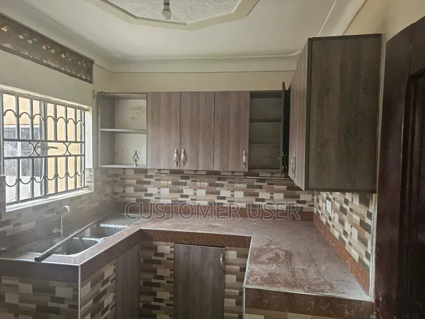 4 Bedroom House for Rent in Katabi - 1