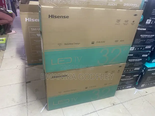 Hisense 32" Digital TV - 1