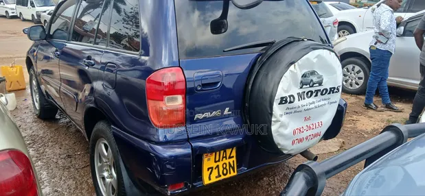 Toyota RAV4 Automatic 2003 Blue - 1