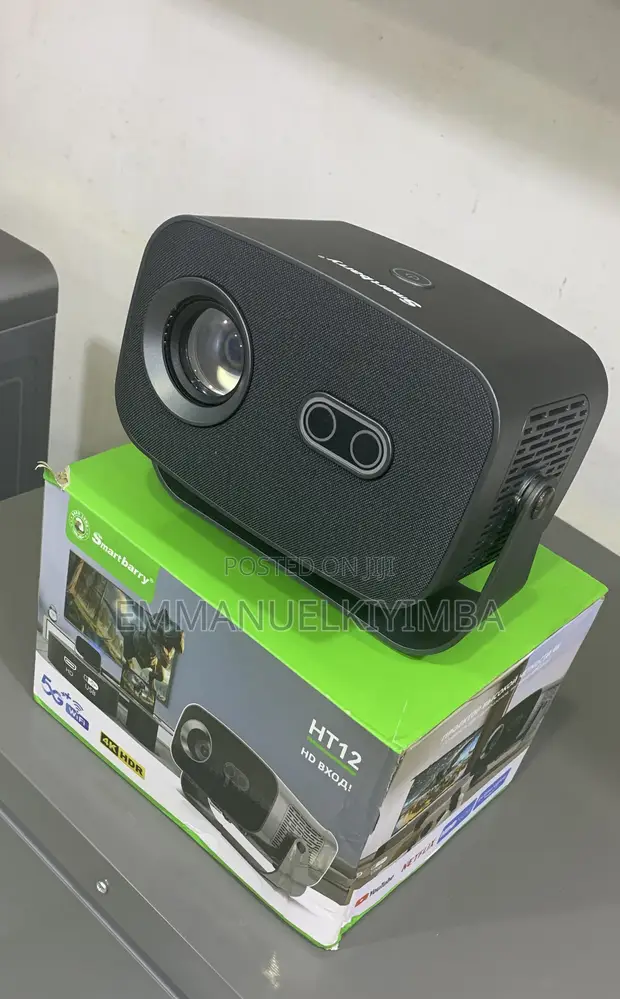Brand New Android Projector - 4K Support - 1