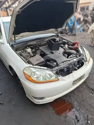 Toyota Mark II Grande Complete Half Cut