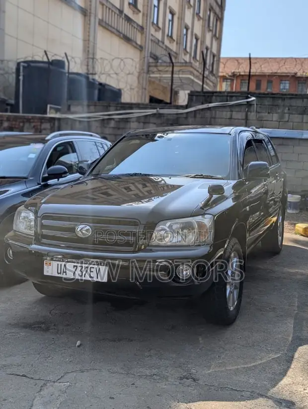 Toyota Kluger 2004 Black - 1