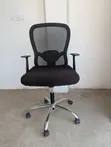 Second Hand Office Chair with Adjustable Height - 2