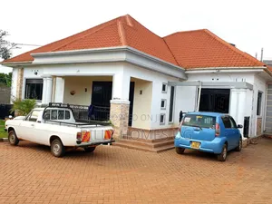 4 Bedroom Bungalow in Kira for Sale