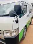Toyota HiAce 2013 Commuter - 4