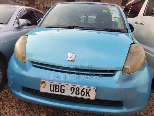 Toyota Passo 1.0 AWD 2006 Blue - 1