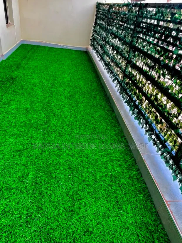 Faux Fur Balcony Grass Carpet - Brand New - 1