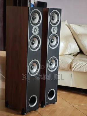 Polk Audio Premium Floor Standing Speakers (Brand New)