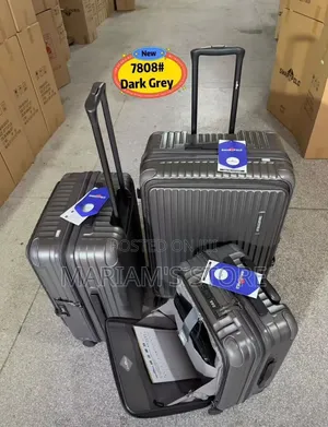 Smartfold Hardshell Luggage Set with Laptop Compartment