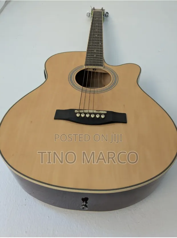 Yamaha Acoustic Guitar - Left-Handed - 1