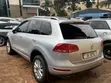 Volkswagen Touareg 2014 Gray - 2