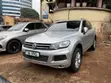 Volkswagen Touareg 2014 Gray - 3