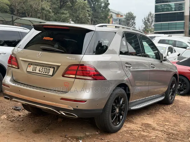 Mercedes-Benz GLE-Class 2017 Gray - 1