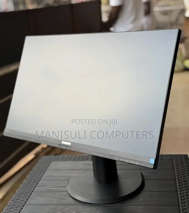 Philips 27 Inch IPS Monitor - 1