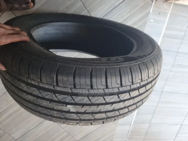 235/55R18 Tubeless M+S Tyres - 1