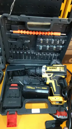 Dewalt 18V Rechargeable Drill Multi-Tool Set