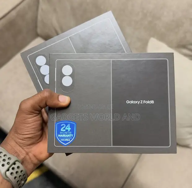 New Samsung Galaxy Z Fold8 Ultra 512GB Graphite - 1