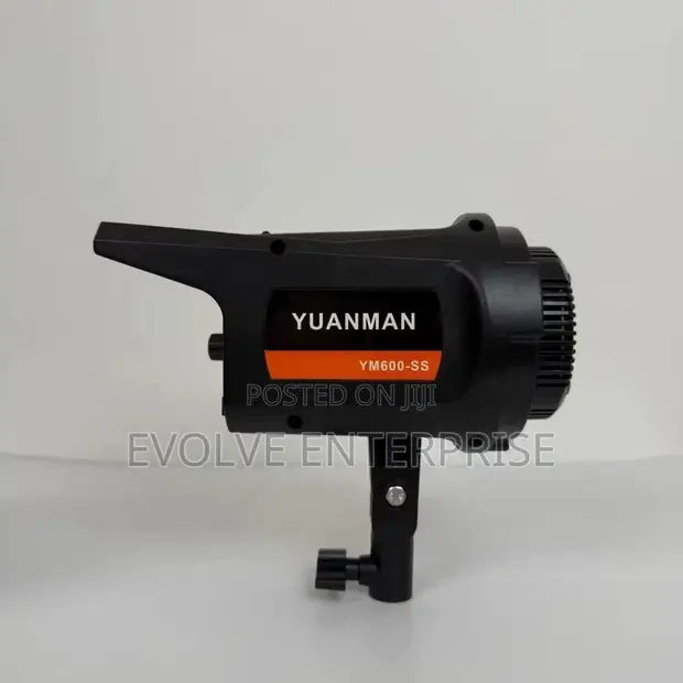 YM600SS LED Portable Studio Bowens 100W - 1
