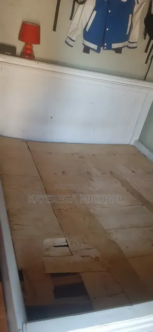 Wood-Mode White Twin Bed Frame