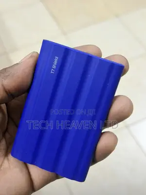 Samsung T7 Shield Portable SSD 1TB USB 3.2 Gen 2