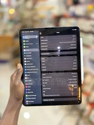 Apple iPad Pro 12.9 (2022) 128GB Gray