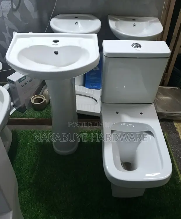 Frencia Toilet Seat with Hand Basin - Complete Set - 1