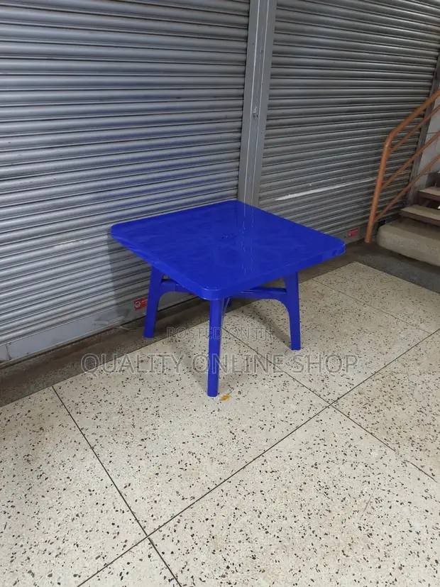 Dining Plastic Table for 4 People - 1