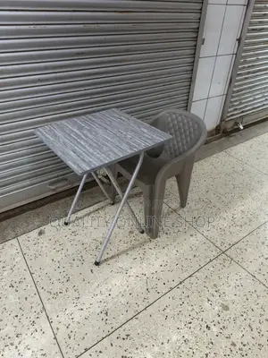 Simple Reading Table and Chair Set