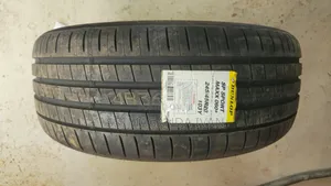 Brand New Dunlop SP Sport Maxx 245/45R20 Tires