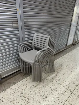 Ergonomic VIP Plastic Chairs