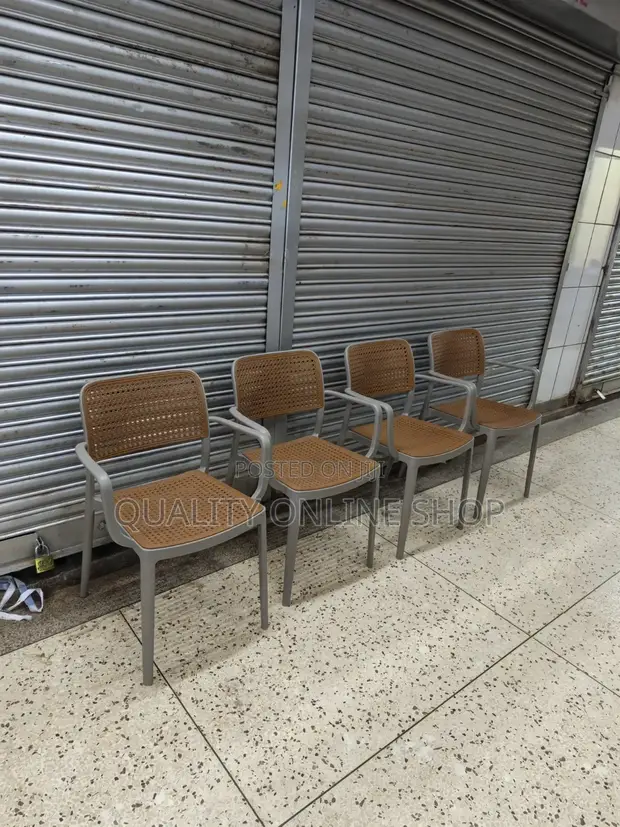 Heavy Duty Plastic Chairs - 1