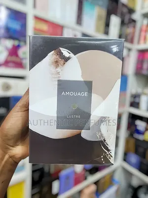 Amouage Lustre Essence de Parfum