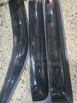 Toyota Landcruiser FJ100 Rainshields (1998-2004)