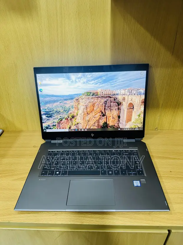 HP ZBook Studio G5 Laptop - Intel Xeon, 16GB RAM, 512GB SSD - 1
