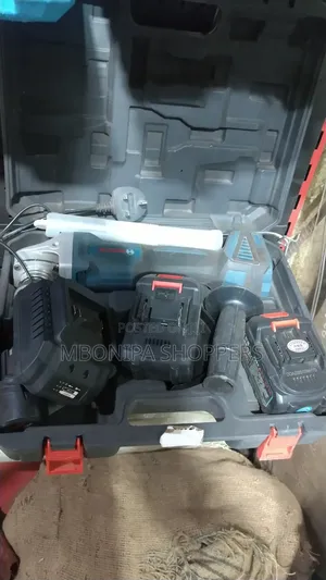 Bosch Cordless Brushless Angle Grinder 36V (16mm)