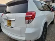 Toyota Vanguard 2010 White - 2