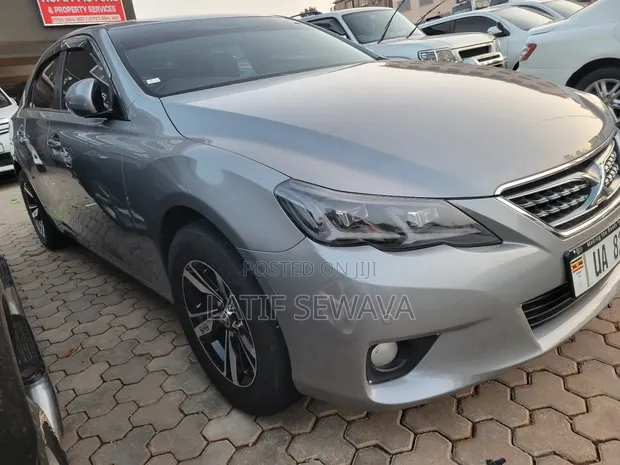 Toyota Mark X 2.5 AWD 2011 Gray - 1