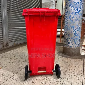 120L Heavy-Duty Plastic Wheelie Bin
