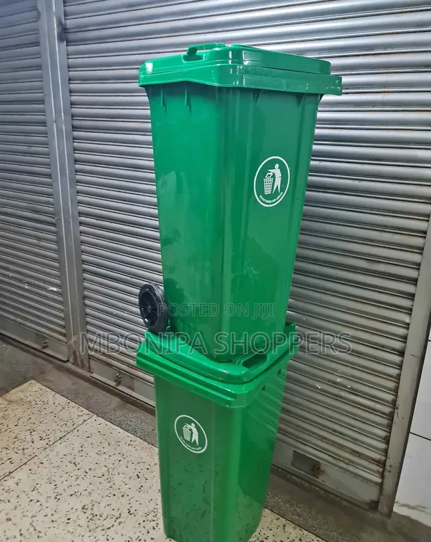 240L Heavy-Duty Dust Bins with Wheels - 1