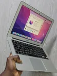 Apple MacBook Air 2017 - 13" - Core i5, 8GB RAM, 256GB SSD - 5
