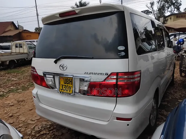 Toyota Alphard 2008 - 1